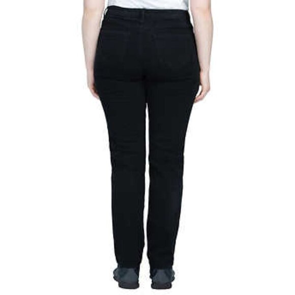 NEW Realtree Woman’s Flannel Lined Jean | Black - Picture 3 of 8